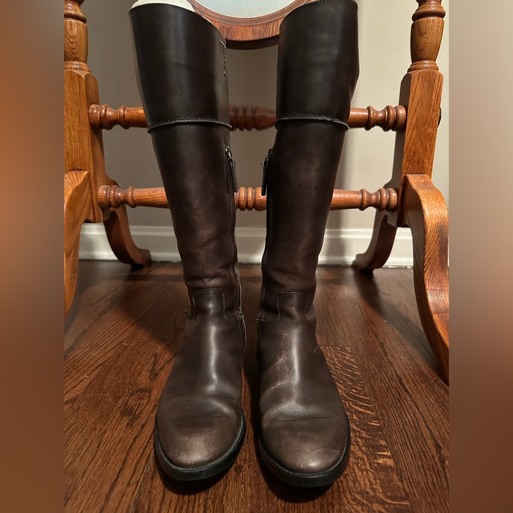 TOD’S Tall Leather Riding Boots